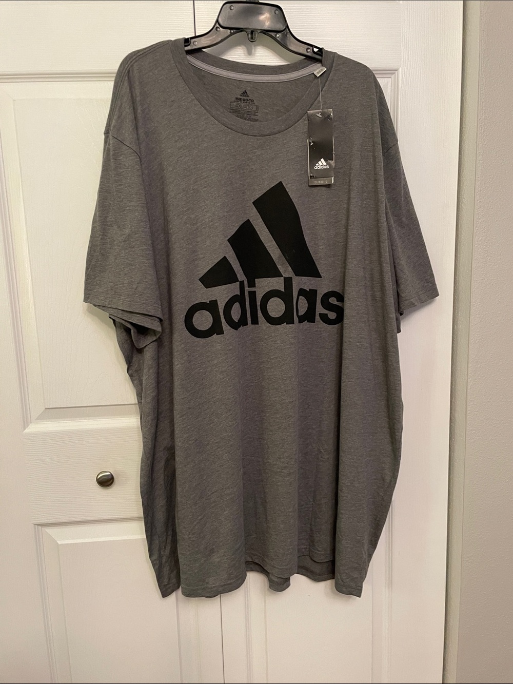 NWT FROM 2018 Men’s 4XL Adidas Climalite Shortsleeved Tee Shirt Like NEW